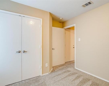 1205 Kielder Circle - Photo Thumbnail 17