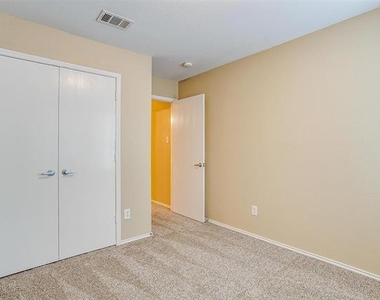 1205 Kielder Circle - Photo Thumbnail 21