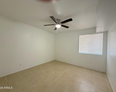 522 E 9th Avenue - Photo Thumbnail 6