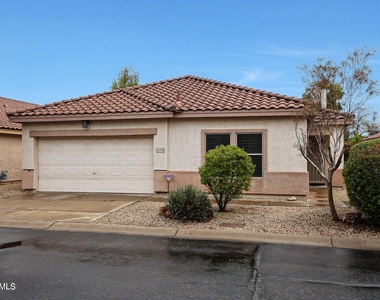 11173 N 89th Street - Photo Thumbnail 1