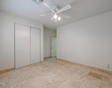 11173 N 89th Street - Photo Thumbnail 18