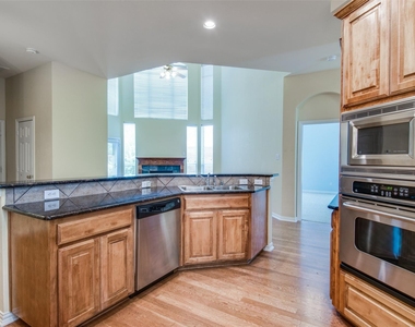 5636 Country View Lane - Photo Thumbnail 11