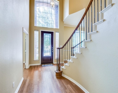 5636 Country View Lane - Photo Thumbnail 1
