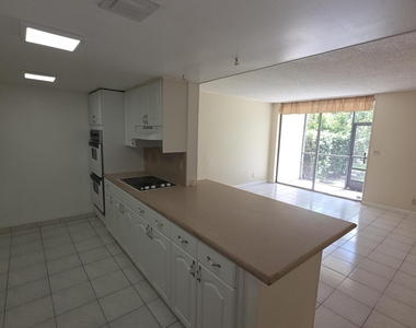 1001 Three Islands Boulevard - Photo Thumbnail 4