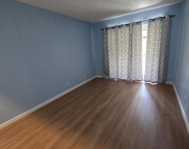1001 Three Islands Boulevard - Photo Thumbnail 17