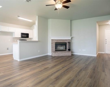 10500 Aransas Drive - Photo Thumbnail 2