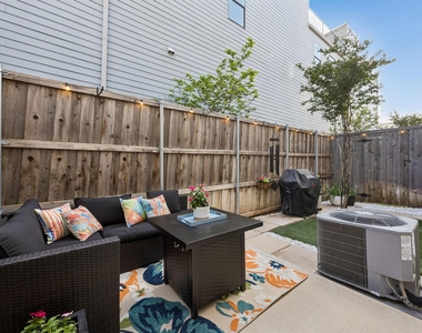 2715 Kimsey Drive - Photo Thumbnail 32