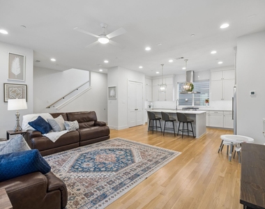 2715 Kimsey Drive - Photo Thumbnail 16