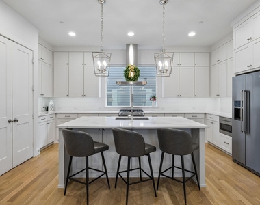2715 Kimsey Drive - Photo Thumbnail 3