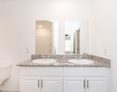 1441 E Tuscany Street - Photo Thumbnail 10