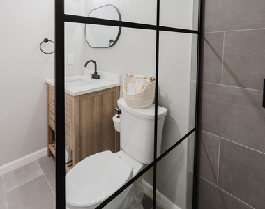 272 Preston Way - Photo Thumbnail 8