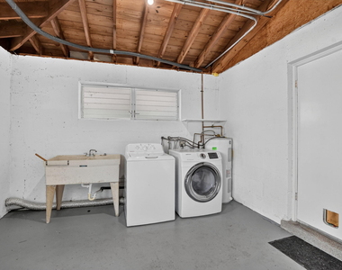 3398 Ne 5th Avenue - Photo Thumbnail 32