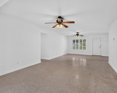 3398 Ne 5th Avenue - Photo Thumbnail 15