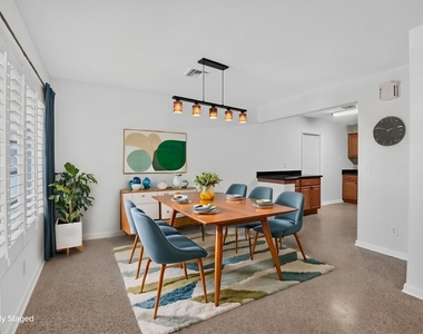 3398 Ne 5th Avenue - Photo Thumbnail 7