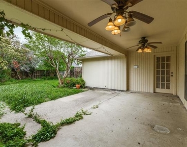 18612 Park Grove Lane - Photo Thumbnail 22