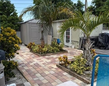 1836 Baythorne Road - Photo Thumbnail 69