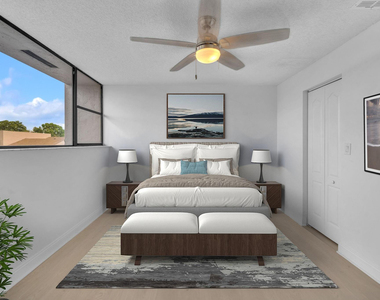 12359 Nw 11th Court - Photo Thumbnail 8