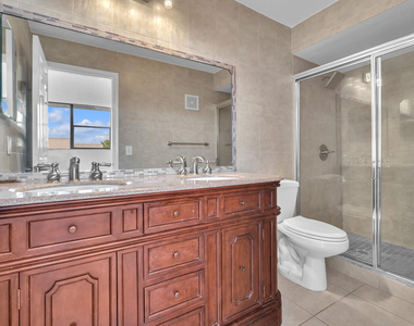 12359 Nw 11th Court - Photo Thumbnail 10