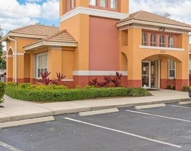 2140 Sw 87th Way - Photo Thumbnail 17