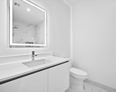 220 Lake Shore Drive - Photo Thumbnail 17