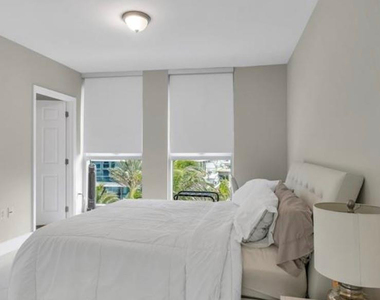 9401 Collins Avenue - Photo Thumbnail 19