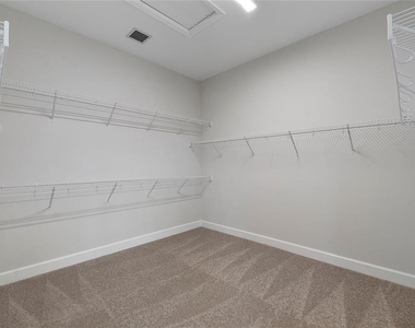5223 Liberty Lane - Photo Thumbnail 18
