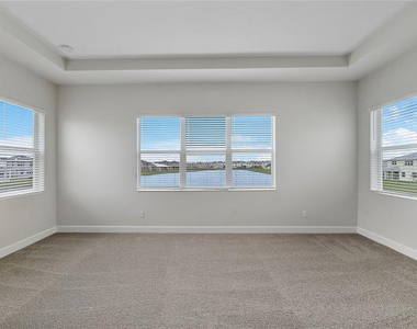 5223 Liberty Lane - Photo Thumbnail 10