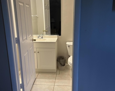 806 Nw 1st Street - Photo Thumbnail 14