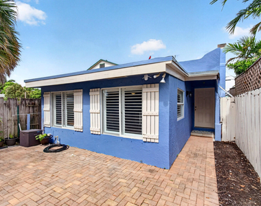 227 N M Street - Photo Thumbnail 2