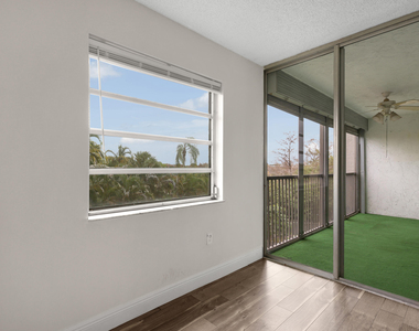 3940 Inverrary Boulevard - Photo Thumbnail 15