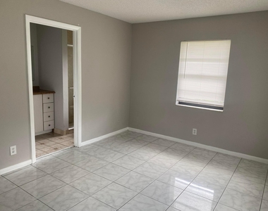 4714 Summit Villas - Photo Thumbnail 4