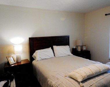 134 Oakwood Drive - Photo Thumbnail 7