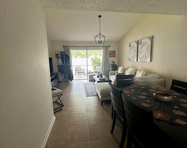 134 Oakwood Drive - Photo Thumbnail 1