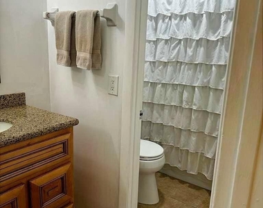 134 Oakwood Drive - Photo Thumbnail 9