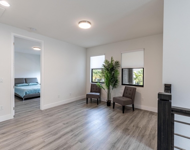 7197 Montereal Path - Photo Thumbnail 22