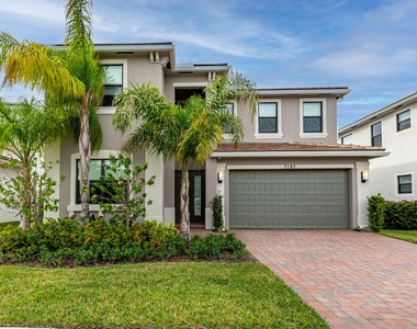 7197 Montereal Path - Photo Thumbnail 3