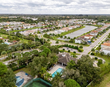 7197 Montereal Path - Photo Thumbnail 41