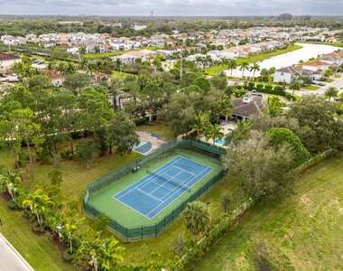 7197 Montereal Path - Photo Thumbnail 43