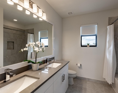 7197 Montereal Path - Photo Thumbnail 26