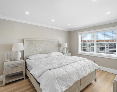 2871 N Ocean Boulevard - Photo Thumbnail 5