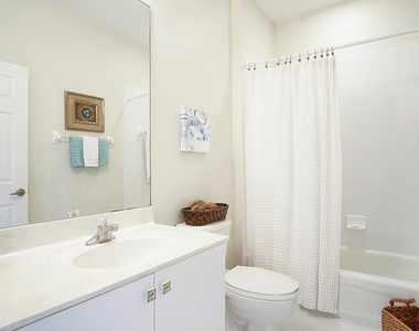 503 Southstar Drive - Photo Thumbnail 11