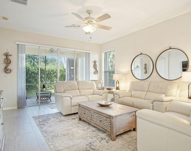 503 Southstar Drive - Photo Thumbnail 2