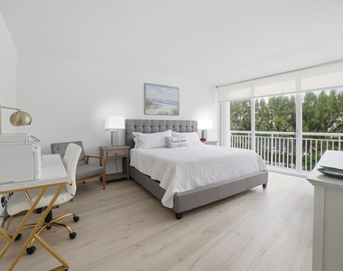 2780 S Ocean Boulevard - Photo Thumbnail 9