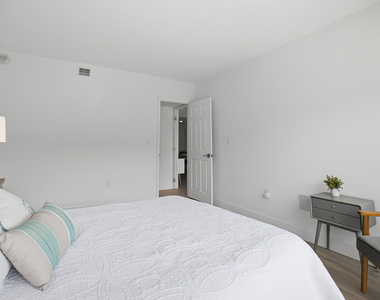 2780 S Ocean Boulevard - Photo Thumbnail 15