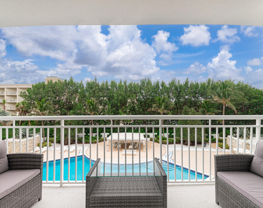 2780 S Ocean Boulevard - Photo Thumbnail 18