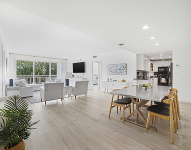 2780 S Ocean Boulevard - Photo Thumbnail 4
