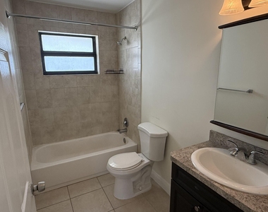 2820 Avenue S - Photo Thumbnail 8