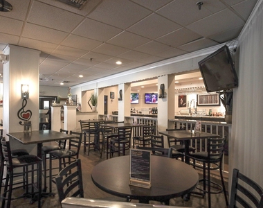 3661 Via Poinciana - Photo Thumbnail 12