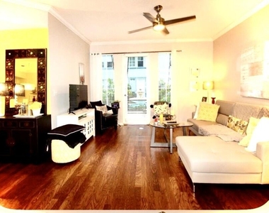 533 Ne 3rd Avenue - Photo Thumbnail 15