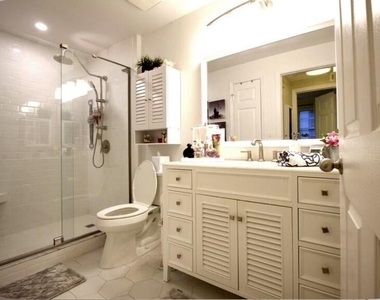 533 Ne 3rd Avenue - Photo Thumbnail 17